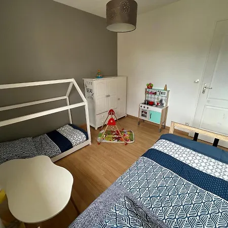 Maison Familiale Avec Piscine Chauffee *
