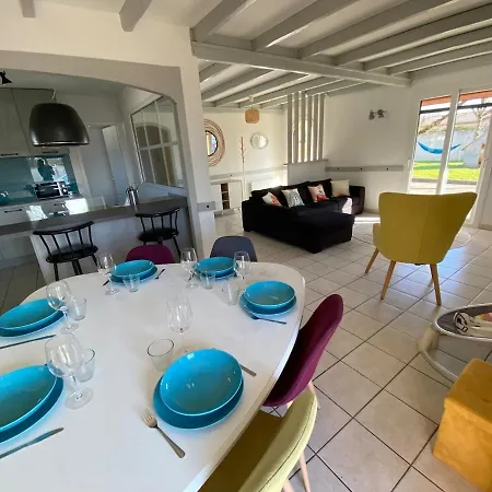 Maison Familiale Avec Piscine Chauffee * Saint-Andre-de-Cubzac