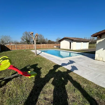 Maison Familiale Avec Piscine Chauffee Saint-Andre-de-Cubzac